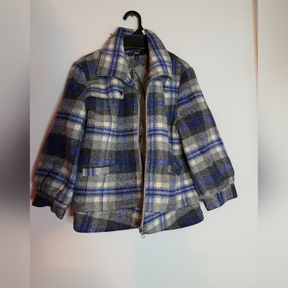 Nwot Jacket - image 2